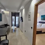 10 Boutique Apartman *
