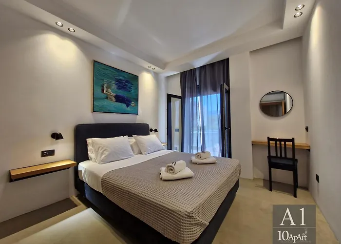 10 Boutique Kos Town